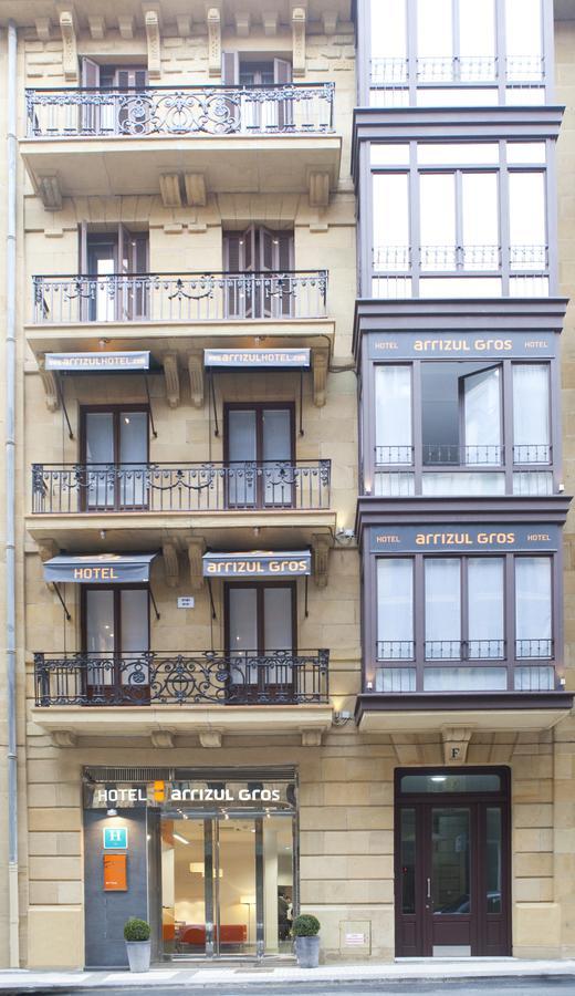 Hotel & Suites Arrizul Gros San Sebastian Buitenkant foto