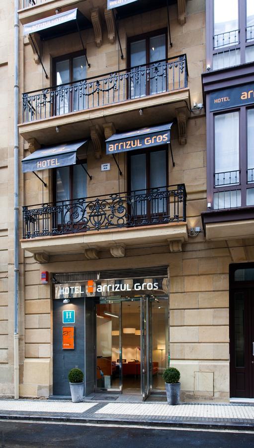 Hotel & Suites Arrizul Gros San Sebastian Buitenkant foto