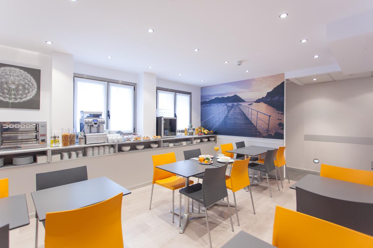Hotel & Suites Arrizul Gros San Sebastian Buitenkant foto